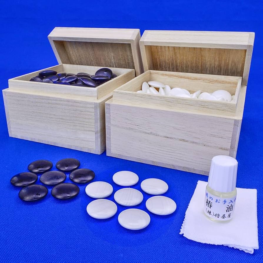 日向特選蛤碁石セット Amazon | 囲碁 碁石セット 日向特製蛤碁石 22号 実用 厚み6.3mm